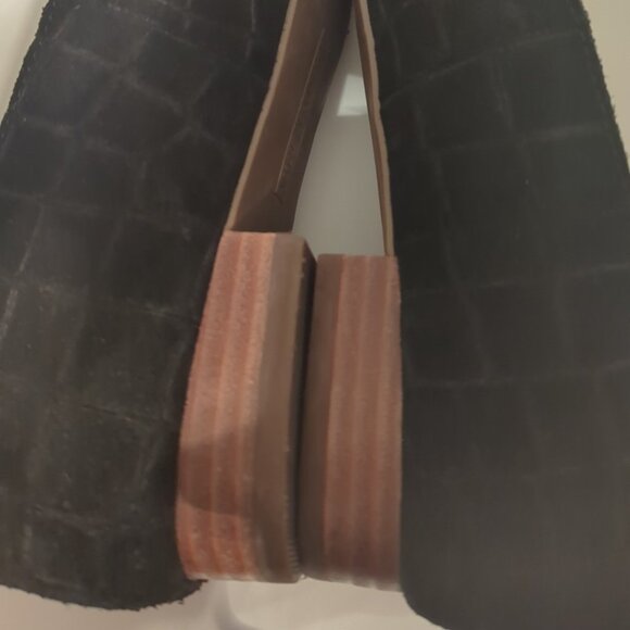 Vince Camuto VP MELLEY Black Loafers Size 10 Velvet Like Patterned Flat - Picture 3 of 8